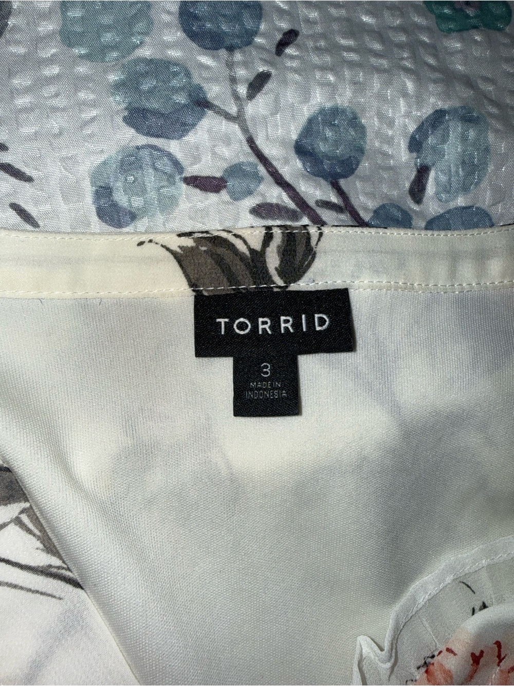 torrid White Floral Ruffle-Front Mini Dress - Picture 6 of 6